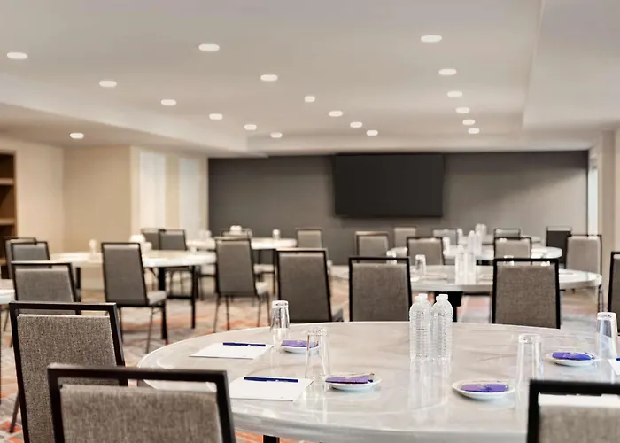 Doubletree By Hilton Columbus Dublin