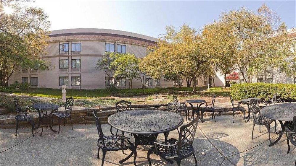 Doubletree By Hilton Columbus Hotel